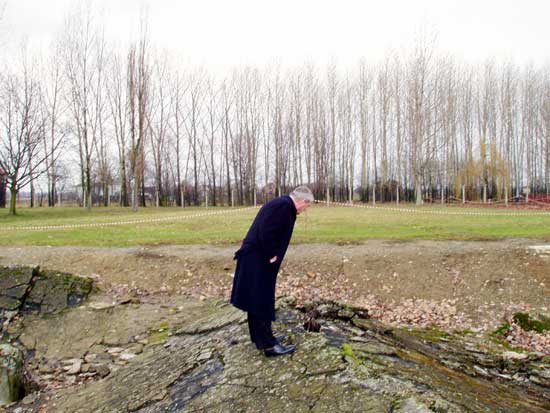 Irving on roof of Krema II