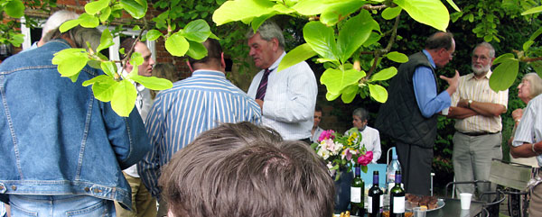 David nIrivng gardenparty