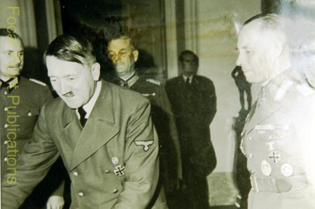 0115_Engl_AH_Keitel_Sc0037